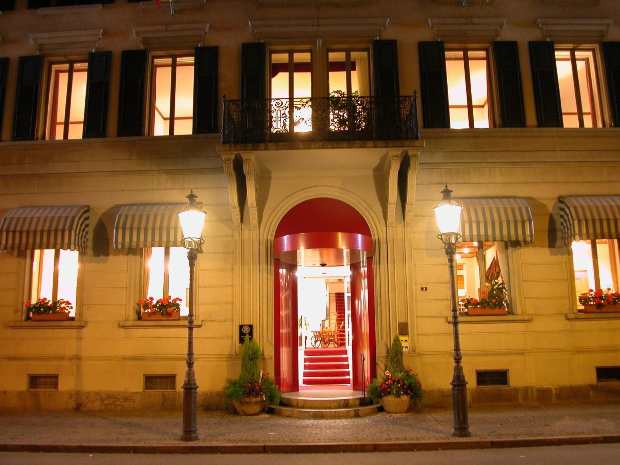 Hotel Post Glarnerhof Glarus Extérieur photo
