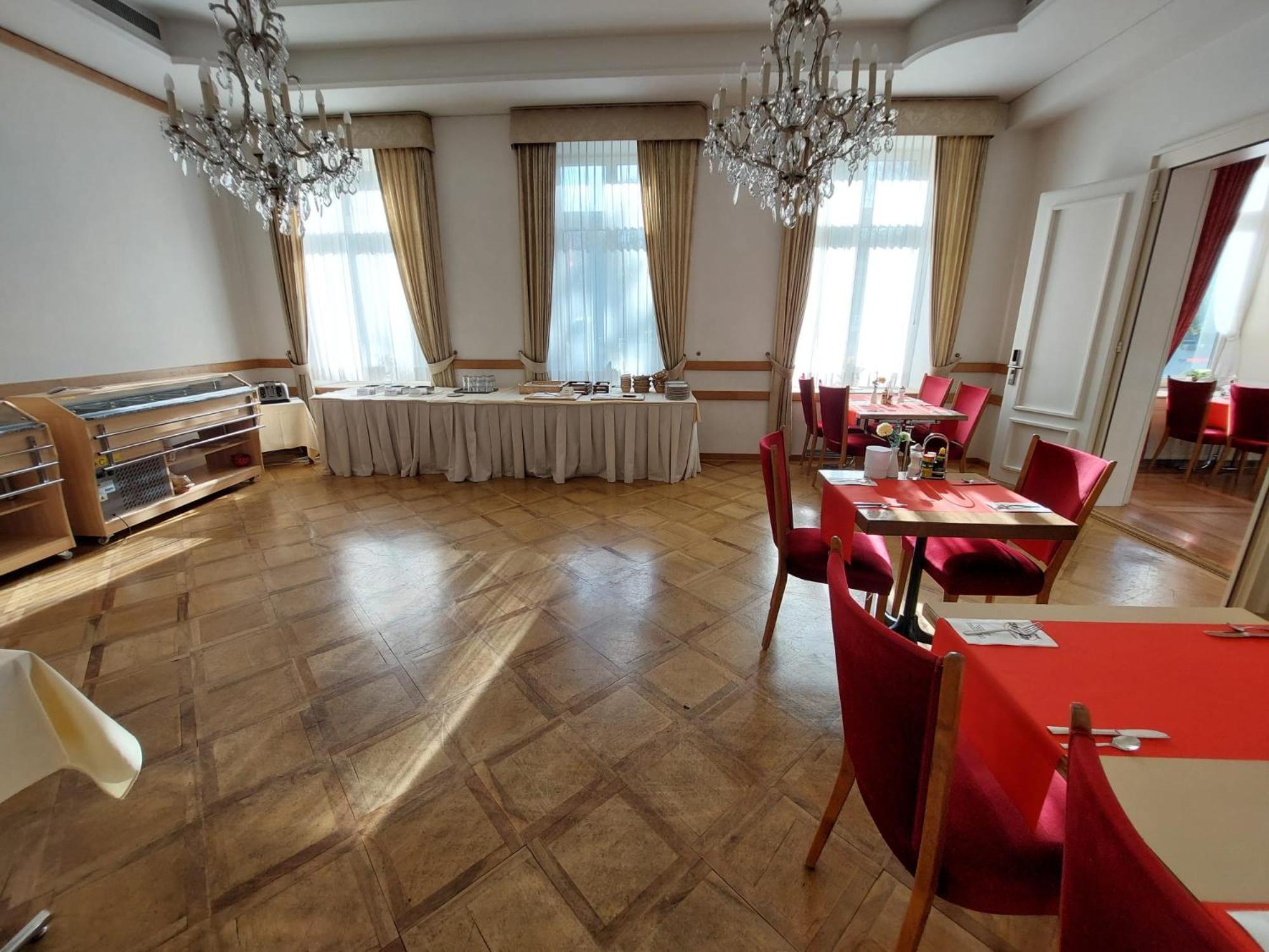 Hotel Post Glarnerhof Glarus Extérieur photo